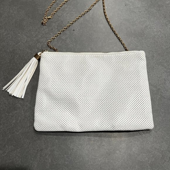 White Crossbody or Clutch bag with detachable chain - Picture 2 of 8